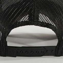 Acheter 🤩 Casquette Trucker Goku Noir de Capslab 😍 -PromosCapslab Magasin capslab 241413 CL DBZ 1 GOKD 20201111T142916 03