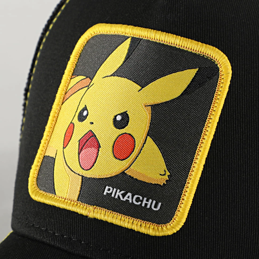 Meilleure affaire ✔️ Casquette Trucker Pikachu Noir Jaune de Capslab 🛒 2 Meilleure affaire ✔️ Casquette Trucker Pikachu Noir Jaune de Capslab 🛒 – Image 2