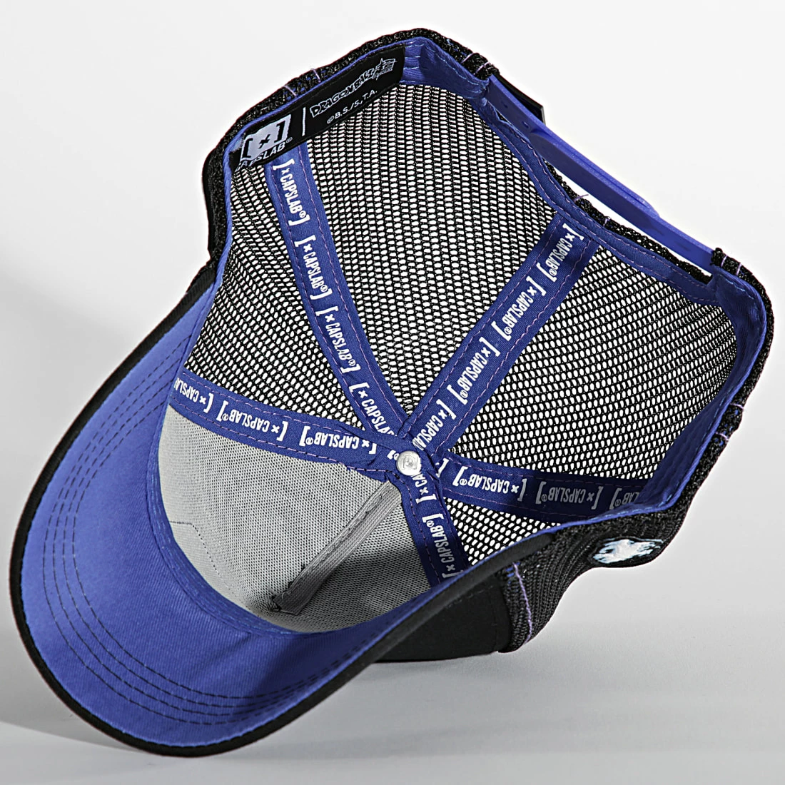 Offres 🛒 Casquette Trucker Goku Noir de Capslab 🛒 4 Offres 🛒 Casquette Trucker Goku Noir de Capslab 🛒 – Image 4