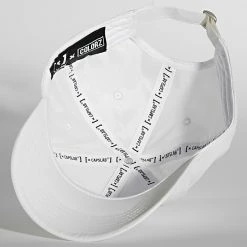 Vente flash ⭐ Casquette Rainbow Blanc de Capslab 😍 -PromosCapslab Magasin capslab 277234 CL 1 CAS RAINBOW WHITE 20210806T143738 03
