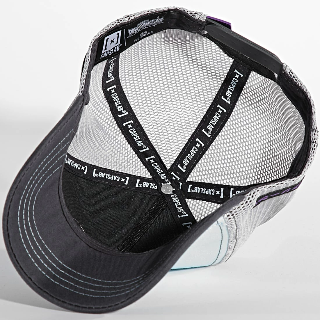 Acheter 😀 Casquette Trucker Frieza Bleu Ciel de Capslab 🌟 4 Acheter 😀 Casquette Trucker Frieza Bleu Ciel de Capslab 🌟 – Image 4