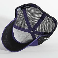 Vente flash ⌛ Casquette Trucker Cygnus Violet Noir de Capslab ✨ -PromosCapslab Magasin capslab 333614 CL SAI 1 CYG2 20220830T134942 04