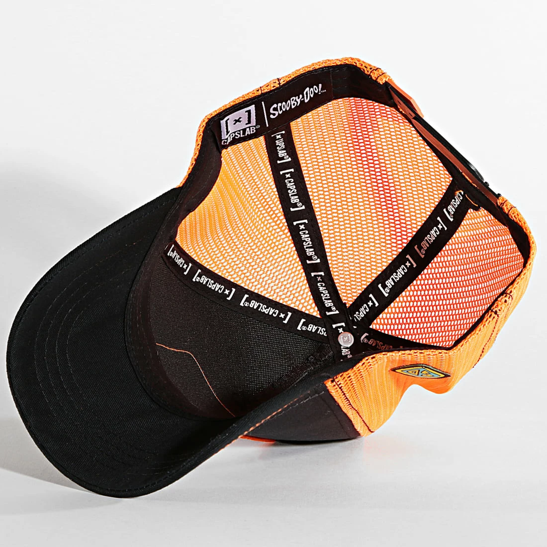 Sortie ✔️ Casquette Trucker HeeHee Noir Orange de Capslab 🔔 4 Sortie ✔️ Casquette Trucker HeeHee Noir Orange de Capslab 🔔 – Image 4