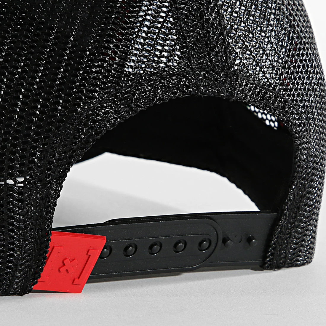 De gros 🔥 Casquette Trucker Dragon Ball Noir Blanc de Capslab 😀 3 De gros 🔥 Casquette Trucker Dragon Ball Noir Blanc de Capslab 😀 – Image 3