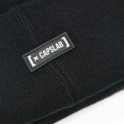 Meilleure vente ⭐ Bonnet It's A Me Noir de Capslab 😀 -PromosCapslab Magasin capslab 343140 CL SMB 1 BON TRI1 20221021T160508 04