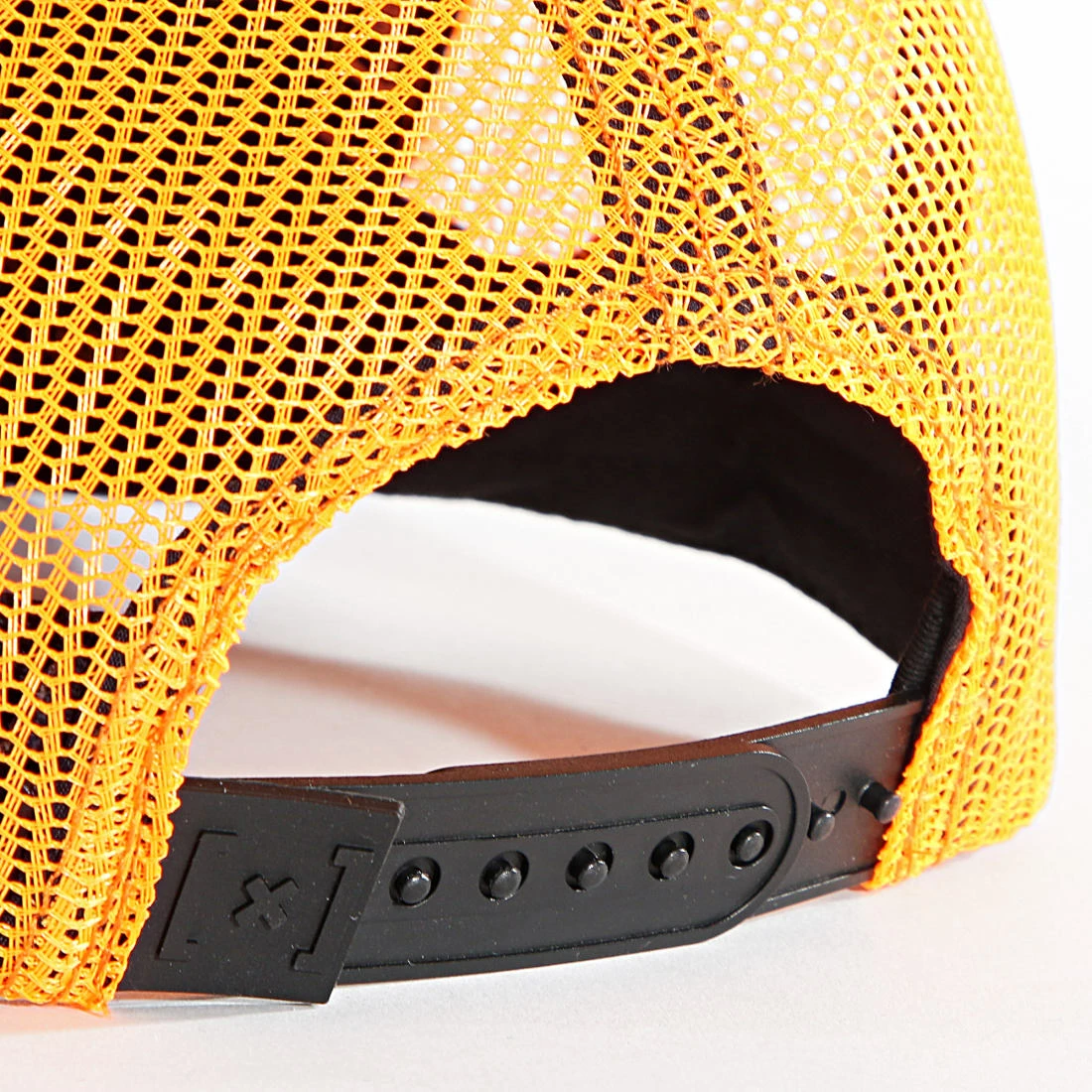 Grosses soldes ✨ Casquette Trucker Goku Noir Orange de Capslab 🛒 3 Grosses soldes ✨ Casquette Trucker Goku Noir Orange de Capslab 🛒 – Image 3