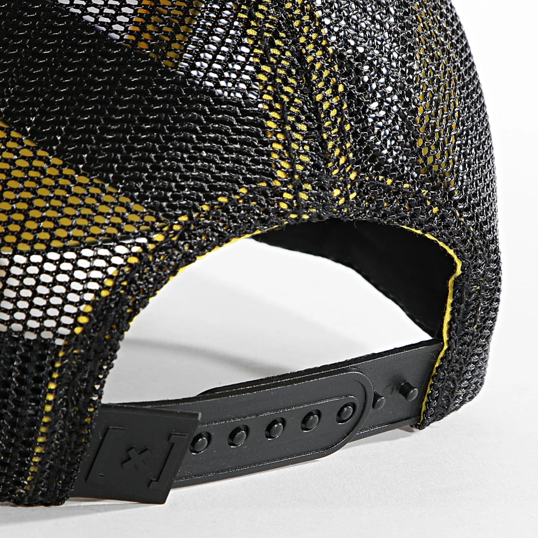 Meilleur prix 👏 Casquette Trucker Pikachu Noir Blanc de Capslab 😀 3 Meilleur prix 👏 Casquette Trucker Pikachu Noir Blanc de Capslab 😀 – Image 3