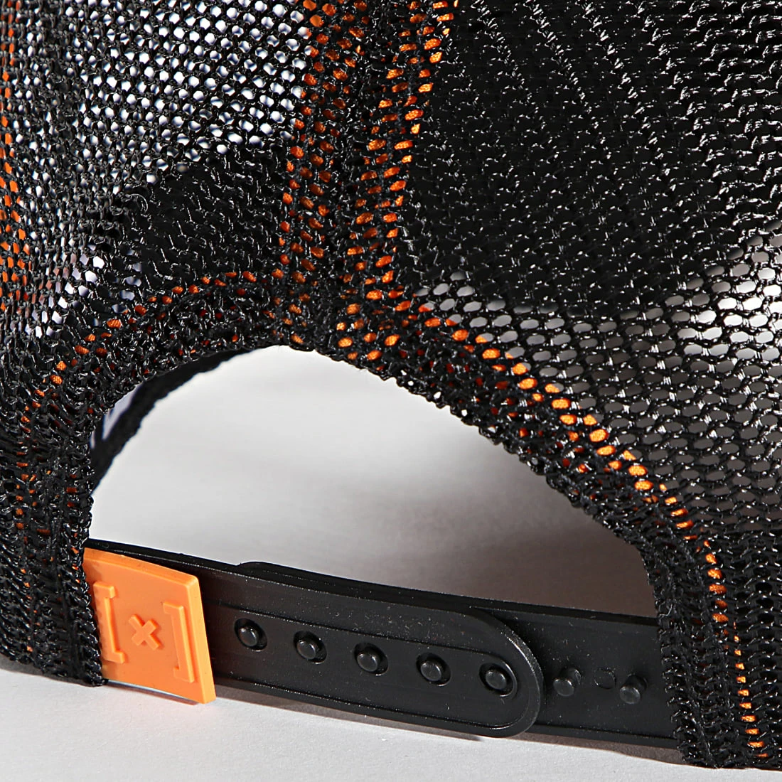 Sortie 😉 Casquette Trucker Fourrure CL-LOO-FUR1-BUG1 Gris Noir de Capslab 🔔 3 Sortie 😉 Casquette Trucker Fourrure CL-LOO-FUR1-BUG1 Gris Noir de Capslab 🔔 – Image 3